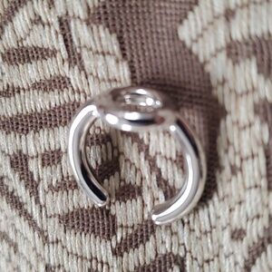 Nwot MAM small body jewelry